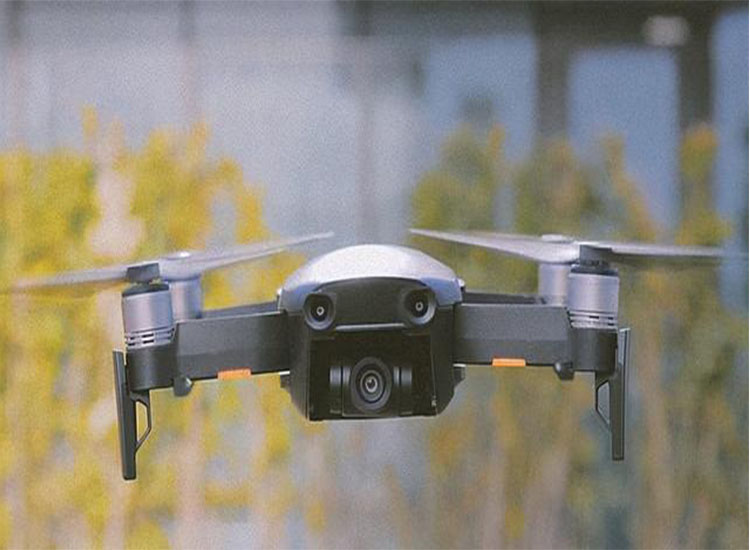  在美國(guó)政府極大反對(duì)下，美國(guó)空軍堅(jiān)持采購(gòu)中國(guó)企業(yè)無人機(jī)【潤(rùn)康】輥皮生產(chǎn)廠家對(duì)此看法?